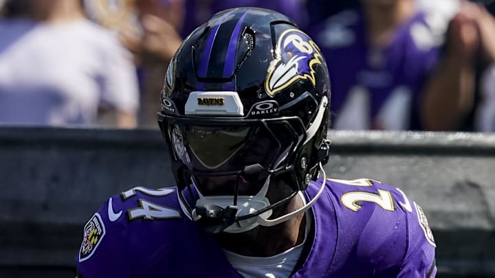 Baltimore Ravens safety Malaki Starks (24).