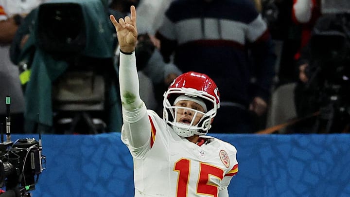 [US, Mexico & Canada customers only] Sep 5, 2025; Sao Paulo, BRAZIL; Kansas City Chiefs quarterback Patrick Mahomes (15) reacts in the second half against the Los Angeles Chargers at Corinthians Arena. Mandatory Credit: Amanda Perobelli/Reuters via Imagn Images
