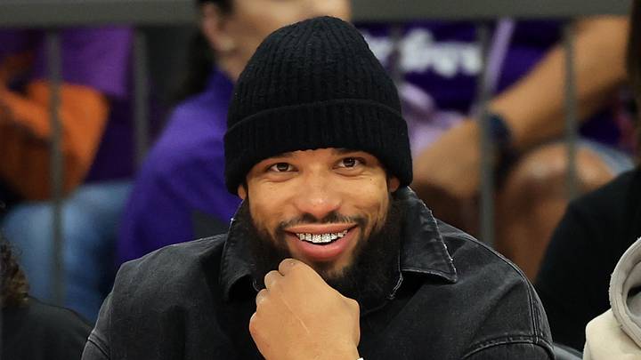 Phoenix, Arizona, USA; Phoenix Suns forward Dillon Brooks smiles as he sits courtside of the Phoenix Mercury game against the Minnesota Lynx in the second half at Mortgage Matchup Center on May 12, 2026. Phoenix, Arizona, USA; Phoenix Suns forward Dillon Brooks smiles as he sits courtside of the Phoenix Mercury game against the Minnesota Lynx in the second half at Mortgage Matchup Center on May 12, 2026.