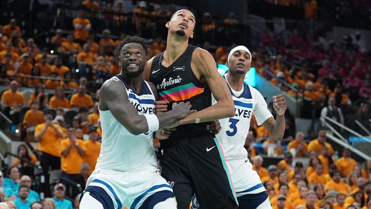 Start Time, TV Channel Announced For Wolves-Spurs Game 5 on Tuesday