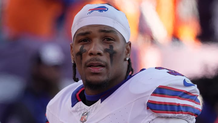 Buffalo Bills cornerback Cam Lewis