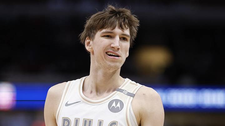Dec 21, 2024; Chicago, Illinois, USA; Chicago Bulls forward Matas Buzelis (14) reacts during the first half at United Center. Mandatory Credit: Kamil Krzaczynski-Imagn Images