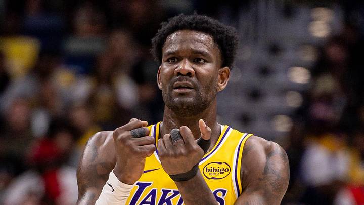 Jan 6, 2026; New Orleans, Louisiana, USA; Los Angeles Lakers center Deandre Ayton (5) reacts to a play against the New Orleans Pelicans during the second half at Smoothie King Center. Mandatory Credit: Stephen Lew-Imagn Images Jan 6, 2026; New Orleans, Louisiana, USA; Los Angeles Lakers center Deandre Ayton (5) reacts to a play against the New Orleans Pelicans during the second half at Smoothie King Center. Mandatory Credit: Stephen Lew-Imagn Images