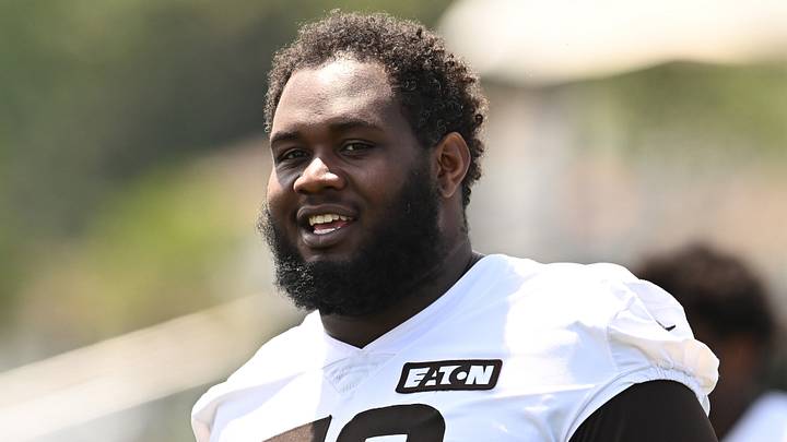Cleveland Browns offensive tackle Dawand Jones