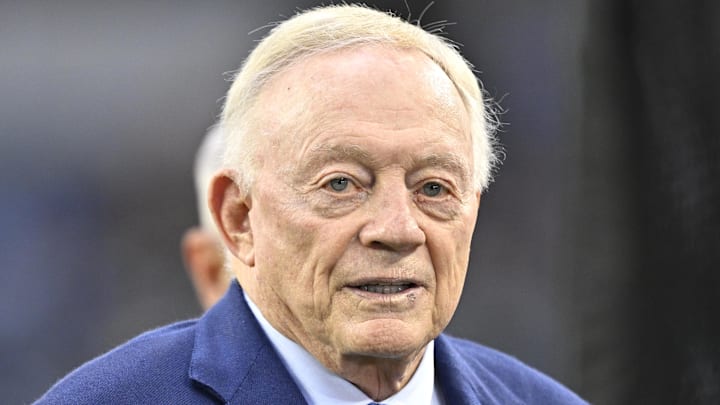 Sep 28, 2025; Arlington, Texas, USA; Dallas Cowboys owner Jerry Jones looks on before the game against the Green Bay Packers at AT&T Stadium. Mandatory Credit: Jerome Miron-Imagn Images Sep 28, 2025; Arlington, Texas, USA; Dallas Cowboys owner Jerry Jones looks on before the game against the Green Bay Packers at AT&T Stadium. Mandatory Credit: Jerome Miron-Imagn Images