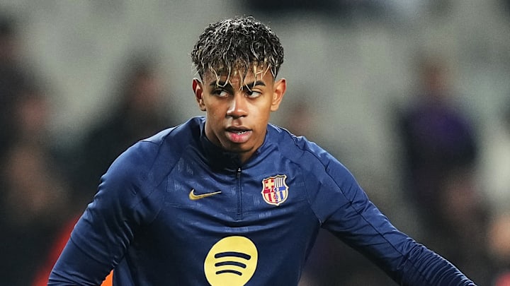 Lamine Yamal est vu comme le futur Messi par certains supporters catalans. 