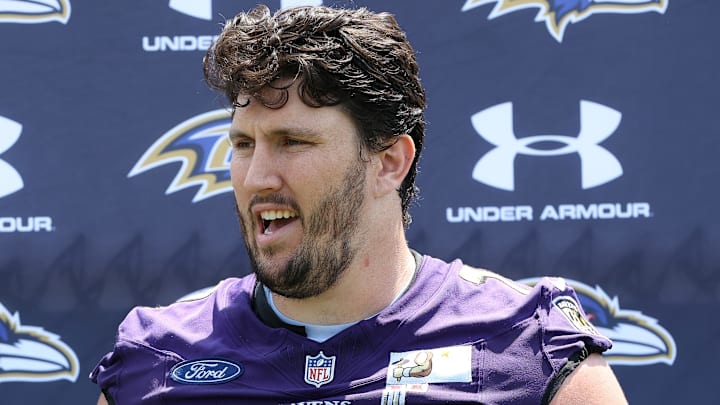 Baltimore Ravens guard Andrew Vorhees