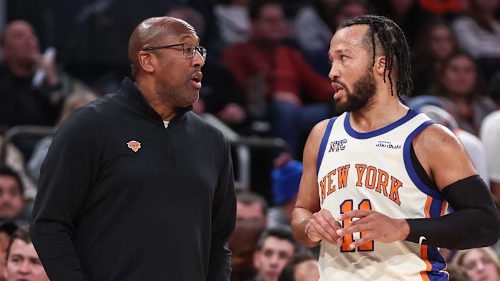 Jan 3, 2026; New York, New York, USA; New York Knicks head coach Mike Brown talks with guard Jalen Brunson (11) in the third quarter against the Philadelphia 76ers at Madison Square Garden. Mandatory Credit: Wendell Cruz-Imagn Images Jan 3, 2026; New York, New York, USA; New York Knicks head coach Mike Brown talks with guard Jalen Brunson (11) in the third quarter against the Philadelphia 76ers at Madison Square Garden. Mandatory Credit: Wendell Cruz-Imagn Images