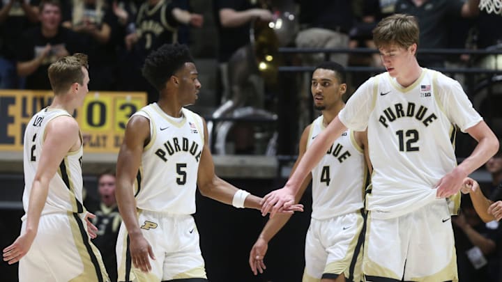 Purdue Boilermakers guard Myles Colvin (5) celebrates with teammates 