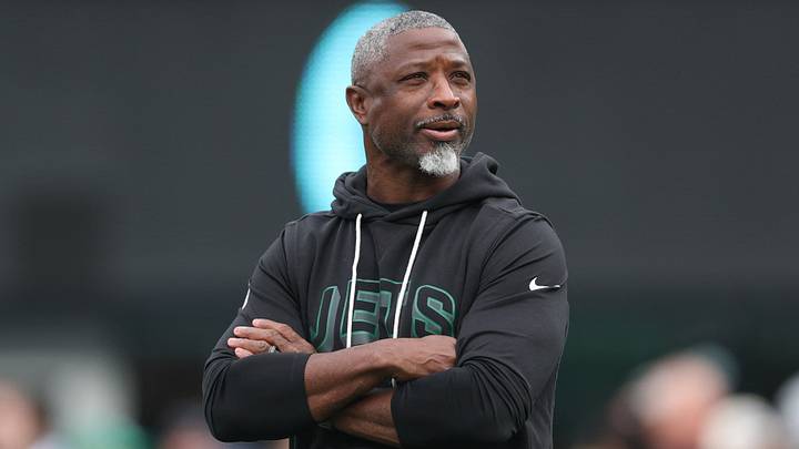 New York Jets head coach Aaron Glenn New York Jets head coach Aaron Glenn