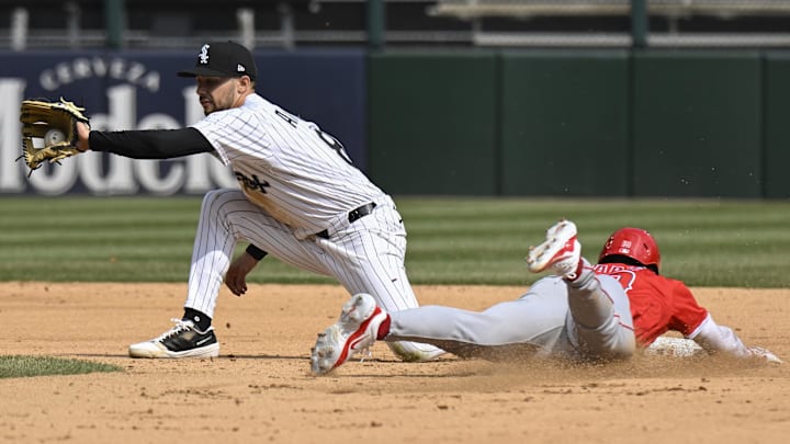Los Angeles Angels second base Kyren Paris (19) steals second base under Chicago White Sox shortstop Jacob Amaya (8) at Rate Field. 