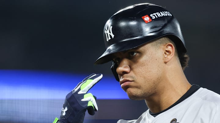 World Series - New York Yankees v Los Angeles Dodgers - Game 2