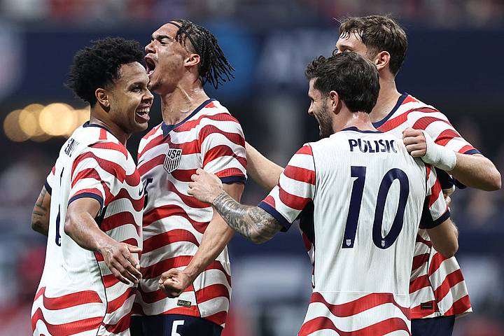 USMNT celebration 美国男足庆祝进球