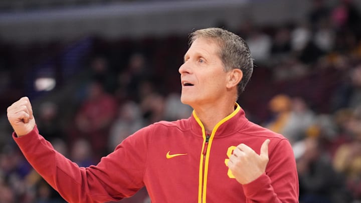 Mar 11, 2026; Chicago, IL, USA; Southern California Trojans head coach Eric Musselman gestures to his team against the Washington Huskies during the first half at United Center. Mandatory Credit: David Banks-Imagn Images Mar 11, 2026; Chicago, IL, USA; Southern California Trojans head coach Eric Musselman gestures to his team against the Washington Huskies during the first half at United Center. Mandatory Credit: David Banks-Imagn Images