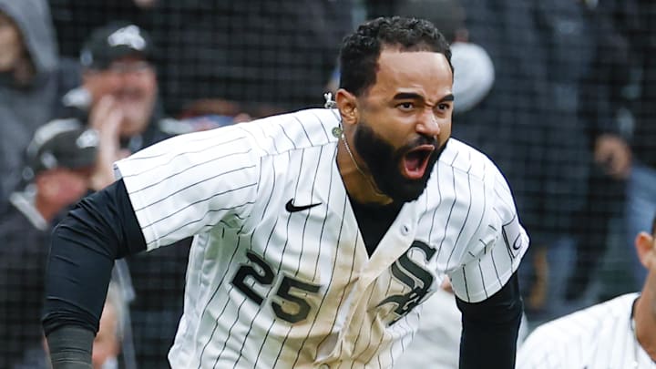 Apr 3, 2026; Chicago, Illinois, USA; Chicago White Sox center fielder Derek Hill (25) celebrates after scoring against the Toronto Blue Jays during the 10th inning at Rate Field. Mandatory Credit: Kamil Krzaczynski-Imagn Images Apr 3, 2026; Chicago, Illinois, USA; Chicago White Sox center fielder Derek Hill (25) celebrates after scoring against the Toronto Blue Jays during the 10th inning at Rate Field. Mandatory Credit: Kamil Krzaczynski-Imagn Images