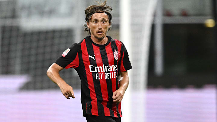 Milan se reforçou bastante e uma das estrelas que chegou é Modric, ex-Real Madrid