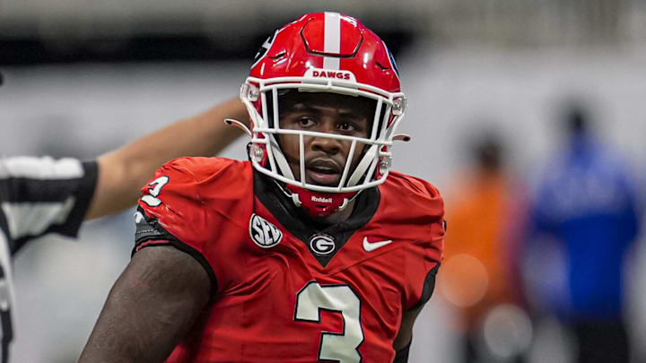 Georgia Bulldogs linebacker CJ Allen (3) on the field against the Georgia Tech Yellow Jackets 