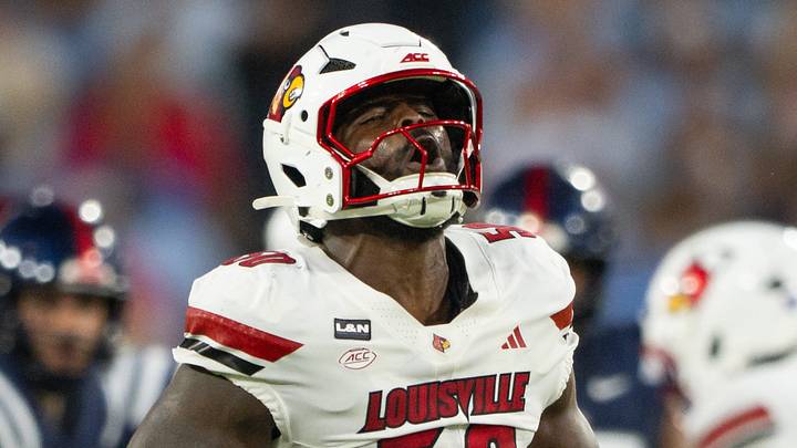 Louisville Cardinals defensive lineman Clev Lubin (50).