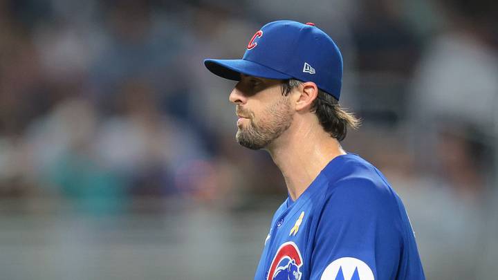 Sep 6, 2026; Miami, Florida, USA; Chicago Cubs pitcher Clay Holmes (25) exits the game against the Miami Marlins during the fifth inning at loanDepot Park. Mandatory Credit: Sam Navarro-Imagn Images Sep 6, 2026; Miami, Florida, USA; Chicago Cubs pitcher Clay Holmes (25) exits the game against the Miami Marlins during the fifth inning at loanDepot Park. Mandatory Credit: Sam Navarro-Imagn Images