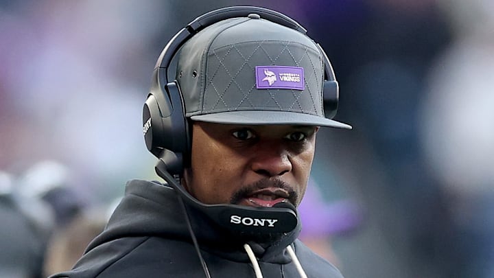 Minnesota Vikings head coach Brian Flores