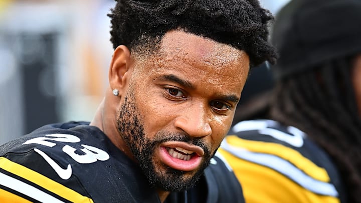 Pittsburgh Steelers cornerback Darius Slay