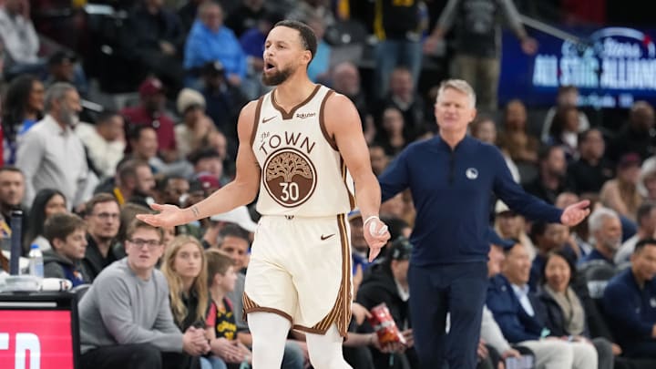 Warriors guard Stephen Curry and head coach Steve Kerr react in the second half against the Clippers. Warriors guard Stephen Curry and head coach Steve Kerr react in the second half against the Clippers.