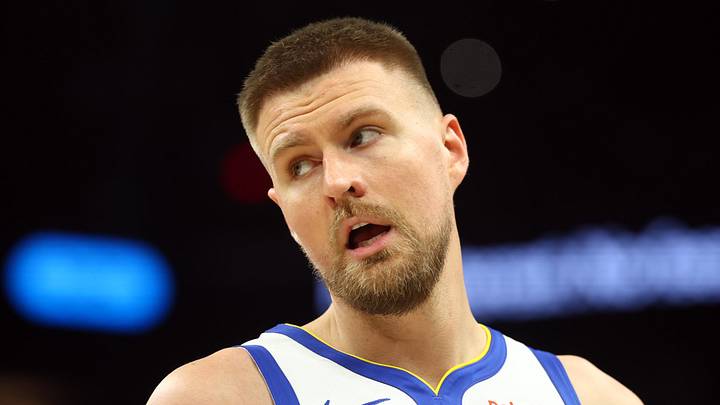 Apr 17, 2026; Phoenix, Arizona, USA; Golden State Warriors center Kristaps Porzingis (7) against the Phoenix Suns during the play-in rounds of the 2026 NBA Playoffs at Mortgage Matchup Center. Mandatory Credit: Mark J. Rebilas-Imagn Images Apr 17, 2026; Phoenix, Arizona, USA; Golden State Warriors center Kristaps Porzingis (7) against the Phoenix Suns during the play-in rounds of the 2026 NBA Playoffs at Mortgage Matchup Center. Mandatory Credit: Mark J. Rebilas-Imagn Images