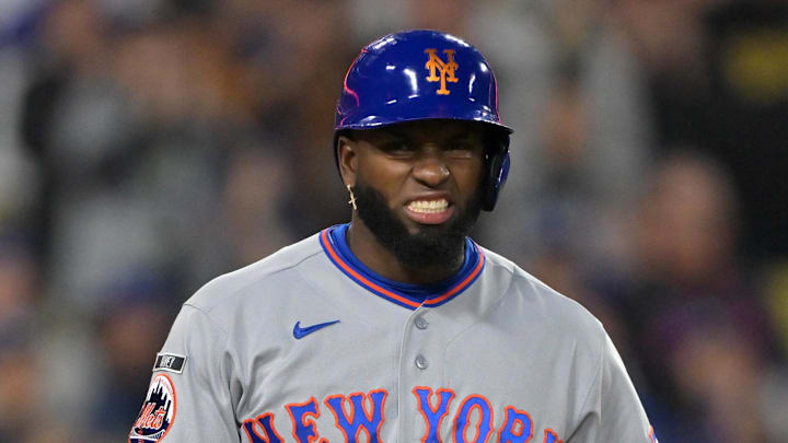 New York Mets center fielder Luis Robert Jr. (88) reacts