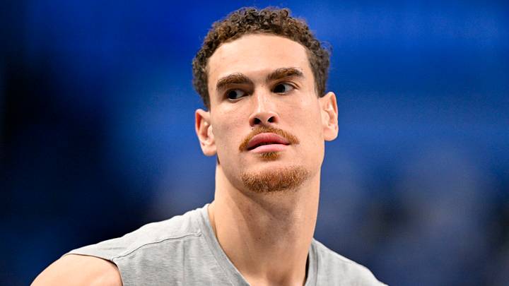 Dallas Mavericks, Dwight Powell Dallas Mavericks, Dwight Powell