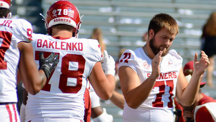 Oklahoma offensive lineman Logan Howland