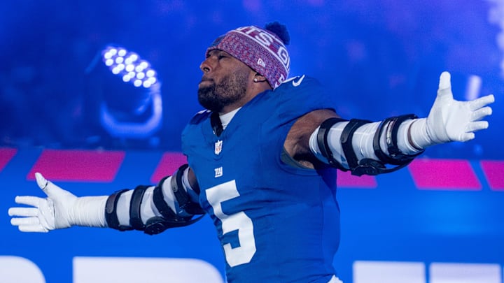 New York Giants linebacker Kayvon Thibodeaux (5) runs out of the tunnel during a Thursday Night Football game between the New York Giants and the Philadelphia Eagles at MetLife Stadium in East Rutherford on Oct. 9, 2025.