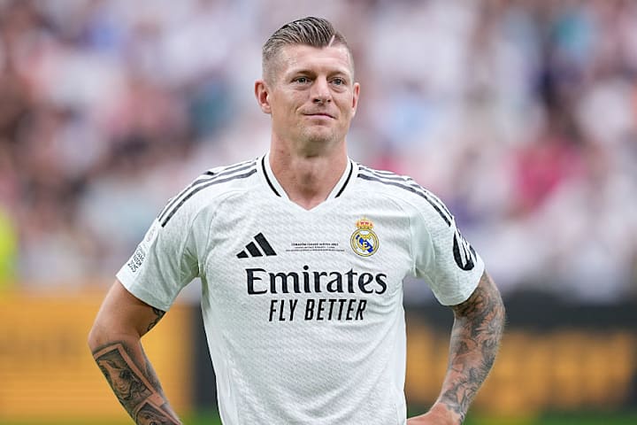 โทนี่ ครอส