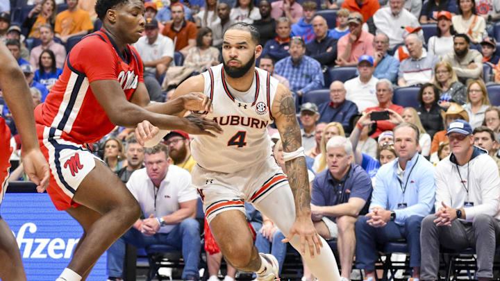 Johni Broome had 23 points and 15 rebounds in the Auburn Tigers opening win vs. Ole Miss. Johni Broome had 23 points and 15 rebounds in the Auburn Tigers opening win vs. Ole Miss.