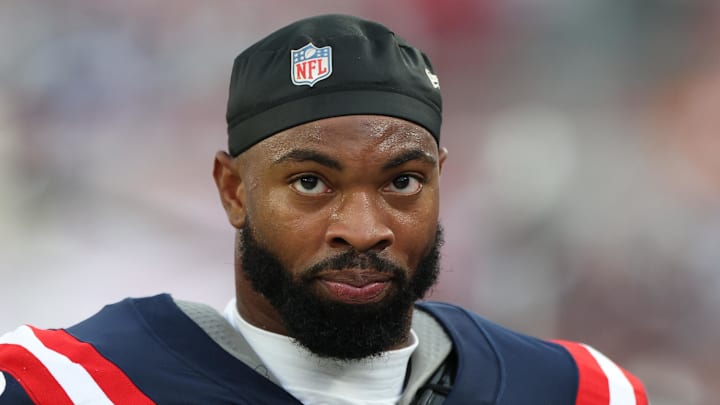 Washington Commanders edge rusher K'Lavon Chaisson