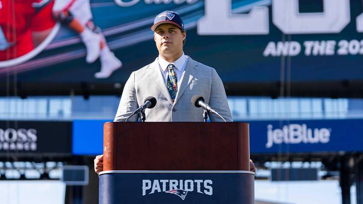 May 7, 2026; Foxborough, MA, USA; New England Patriots first round draft pick Caleb Lomu addresses the media during a press conference on the game field at Gillette Stadium. Mandatory Credit: Natalie Reid-Imagn Images May 7, 2026; Foxborough, MA, USA; New England Patriots first round draft pick Caleb Lomu addresses the media during a press conference on the game field at Gillette Stadium. Mandatory Credit: Natalie Reid-Imagn Images