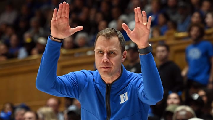 Duke basketball head coach Jon Scheyer