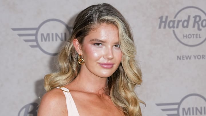 Ellie Thumann Ellie Thumann