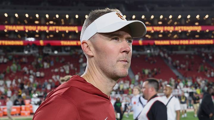 Sep 26, 2026; Los Angeles, California, USA; USC Trojans head coach Lincoln Riley walks off the field after the game against the Oregon Ducks at United Airlines Field at Los Angeles Memorial Coliseum. Mandatory Credit: Kiyoshi Mio-Imagn Images Sep 26, 2026; Los Angeles, California, USA; USC Trojans head coach Lincoln Riley walks off the field after the game against the Oregon Ducks at United Airlines Field at Los Angeles Memorial Coliseum. Mandatory Credit: Kiyoshi Mio-Imagn Images