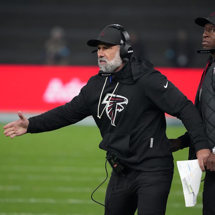 Atlanta Falcons defensive coordinator Jeff Ulbrich and head coach Raheem Morris.
