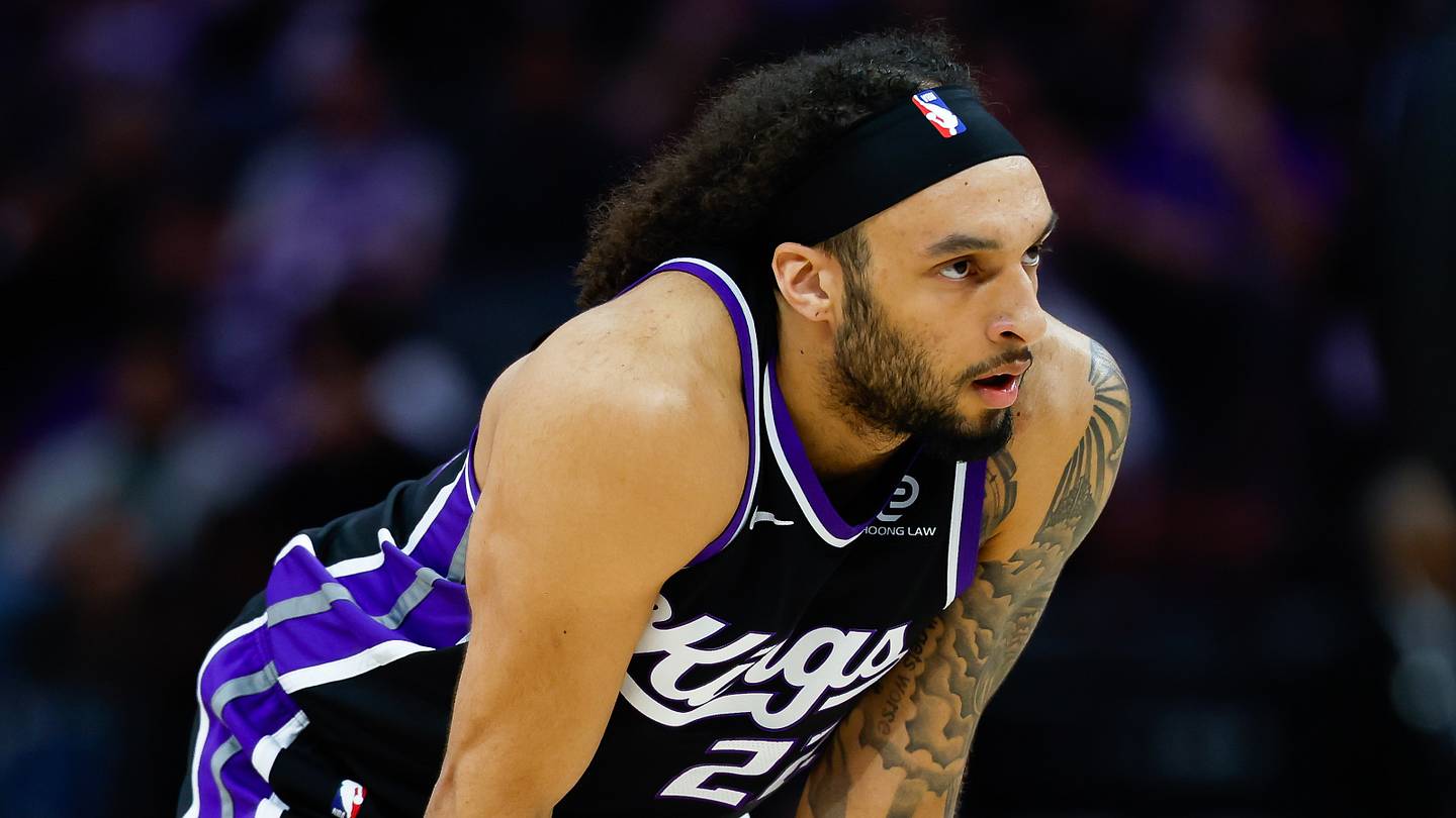 It's painfully obvious Devin Carter would go Ron Harper Jr. route if he joins Celtics