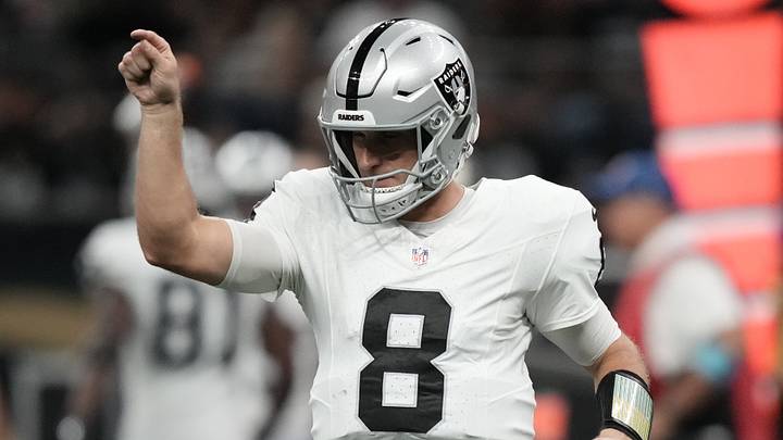 Sep 27, 2026; New Orleans, Louisiana, USA; Las Vegas Raiders quarterback Kirk Cousins (8) looks on in the first quarter against the New Orleans Saints at Caesars Superdome. Mandatory Credit: Matthew Hinton-Imagn Images Sep 27, 2026; New Orleans, Louisiana, USA; Las Vegas Raiders quarterback Kirk Cousins (8) looks on in the first quarter against the New Orleans Saints at Caesars Superdome. Mandatory Credit: Matthew Hinton-Imagn Images