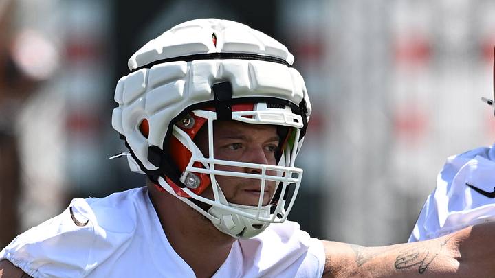 Cleveland Browns guard Teven Jenkins