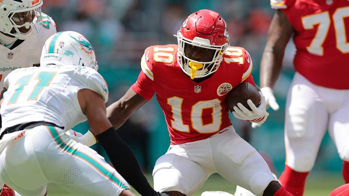 Kansas City Chiefs running back Emmett Johnson (10)