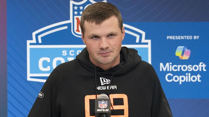 Feb 28, 2025; Indianapolis, IN, USA; Syracuse quarterback Kyle McCord (QB09) talks to the press during the 2025 NFL Combine at Indiana Convention Center. Mandatory Credit: Stephanie Amador Blondet-Imagn Images Feb 28, 2025; Indianapolis, IN, USA; Syracuse quarterback Kyle McCord (QB09) talks to the press during the 2025 NFL Combine at Indiana Convention Center. Mandatory Credit: Stephanie Amador Blondet-Imagn Images