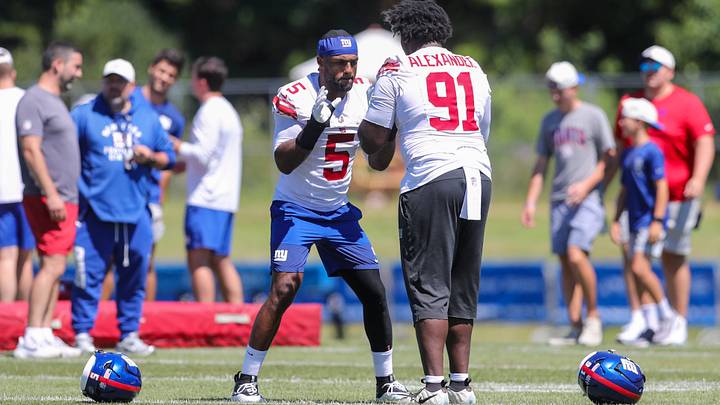 Jul 30, 2026; White Sulphur Springs, WV, USA; New York Giants linebacker Kayvon Thibodeaux (5) and defensive tackle Darius Alexander (91) drill during training camp at The Greenbrier Resort Sports Performance Center. Jul 30, 2026; White Sulphur Springs, WV, USA; New York Giants linebacker Kayvon Thibodeaux (5) and defensive tackle Darius Alexander (91) drill during training camp at The Greenbrier Resort Sports Performance Center.