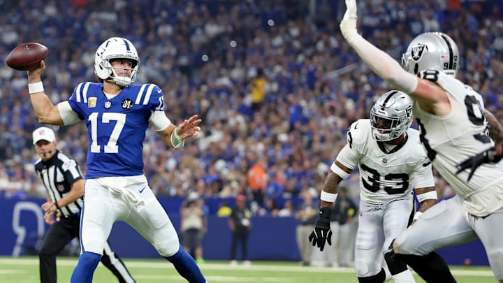 Oct 5, 2025; Indianapolis, Indiana, USA; Indianapolis Colts quarterback Daniel Jones (17) throws a touchdown pass against the Las Vegas Raiders during the second quarter at Lucas Oil Stadium. Mandatory Credit: Trevor Ruszkowski-Imagn Images Oct 5, 2025; Indianapolis, Indiana, USA; Indianapolis Colts quarterback Daniel Jones (17) throws a touchdown pass against the Las Vegas Raiders during the second quarter at Lucas Oil Stadium. Mandatory Credit: Trevor Ruszkowski-Imagn Images