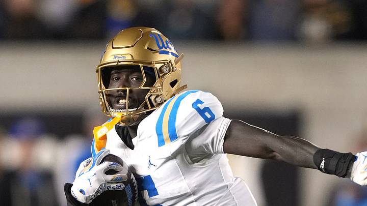 Sep 5, 2026; Berkeley, California, USA; UCLA Bruins running back Anthony Woods (6) breaks free of the California Golden Bears defense to score a touchdown during the second quarter at California Memorial Stadium. Mandatory Credit: Darren Yamashita-Imagn Images Sep 5, 2026; Berkeley, California, USA; UCLA Bruins running back Anthony Woods (6) breaks free of the California Golden Bears defense to score a touchdown during the second quarter at California Memorial Stadium. Mandatory Credit: Darren Yamashita-Imagn Images