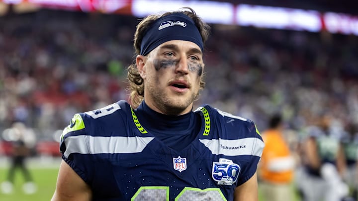 Sep 25, 2025; Glendale, Arizona, USA; Seattle Seahawks wide receiver Jake Bobo (19) against the Arizona Cardinals at State Farm Stadium. Mandatory Credit: Mark J. Rebilas-Imagn Images Sep 25, 2025; Glendale, Arizona, USA; Seattle Seahawks wide receiver Jake Bobo (19) against the Arizona Cardinals at State Farm Stadium. Mandatory Credit: Mark J. Rebilas-Imagn Images