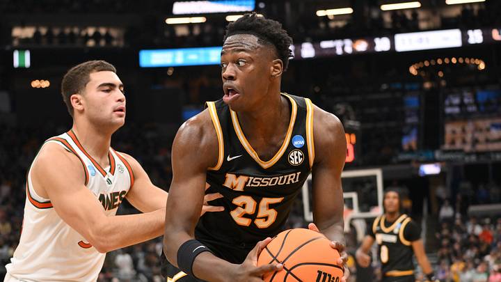 Mar 20, 2026; St. Louis, MO, USA; Missouri Tigers forward Mark Mitchell (25) drives to the basket \against the Miami (FL) Hurricanes during the second half during a first round game of the men's 2026 NCAA Tournament at Enterprise Center. Mandatory Credit: Jeff Curry-Imagn Images Mar 20, 2026; St. Louis, MO, USA; Missouri Tigers forward Mark Mitchell (25) drives to the basket \against the Miami (FL) Hurricanes during the second half during a first round game of the men's 2026 NCAA Tournament at Enterprise Center. Mandatory Credit: Jeff Curry-Imagn Images