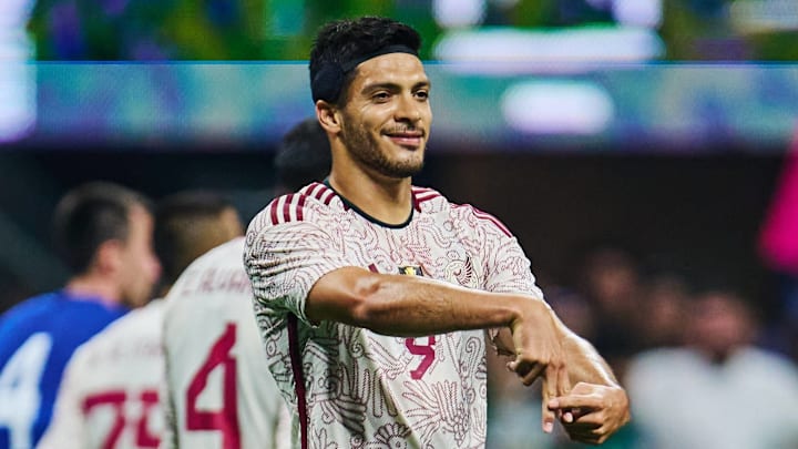 Raúl Jiménez is back with El Tri after a strong start to the season with Fulham